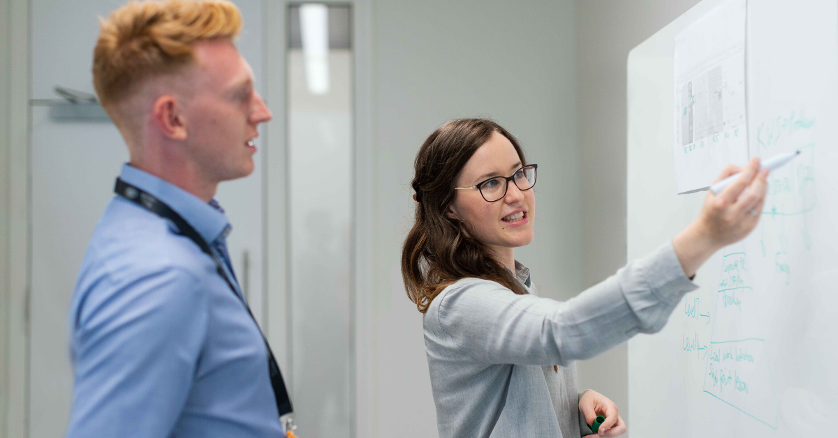 INSTRUCTIONAL DESIGNER 1 INSTRUCTIONAL DESIGNER