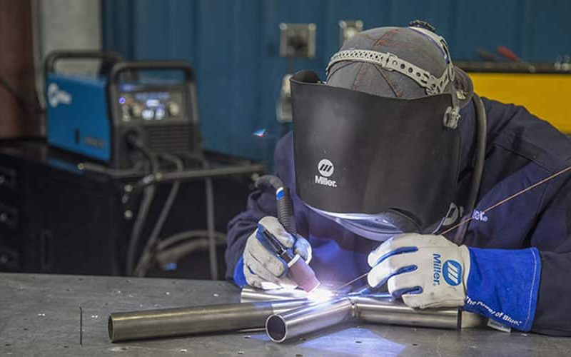 OPERATORE DI SALDATURA