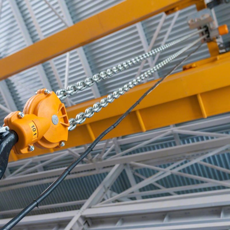 ADDETTO ALLA CONDUZIONE DI CARROPONTE, PARANCHI E GRU A BANDIERA